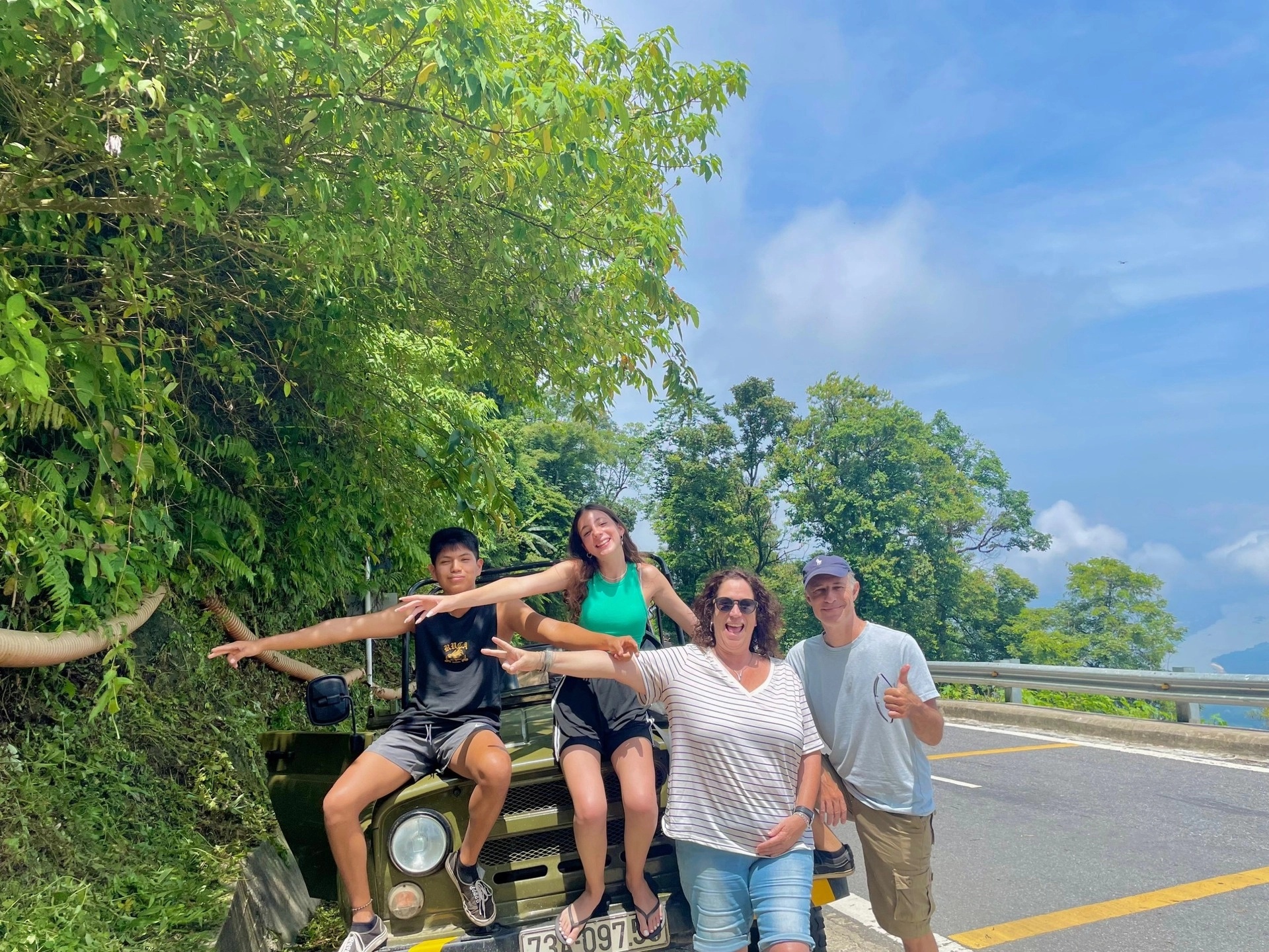 Vietnam Express Tour-hanoi-jeep-tour-27