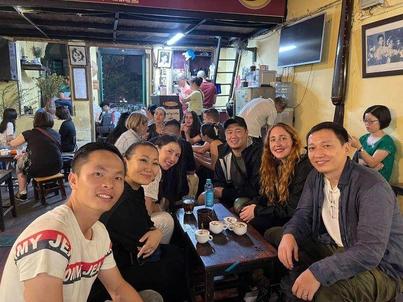Vietnam Express Tour-hanoi-food-tour-07