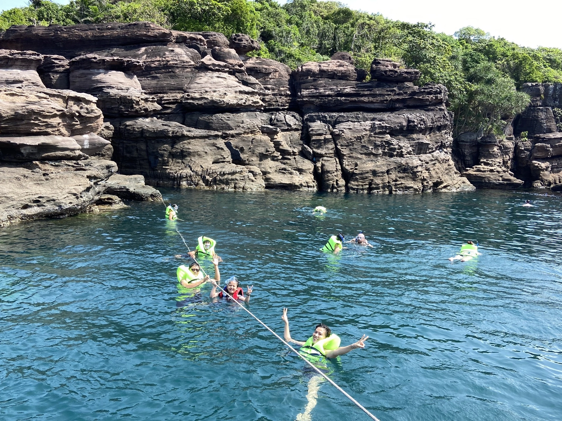 Vietnam Express Tour-phu-quoc-3-islands-16