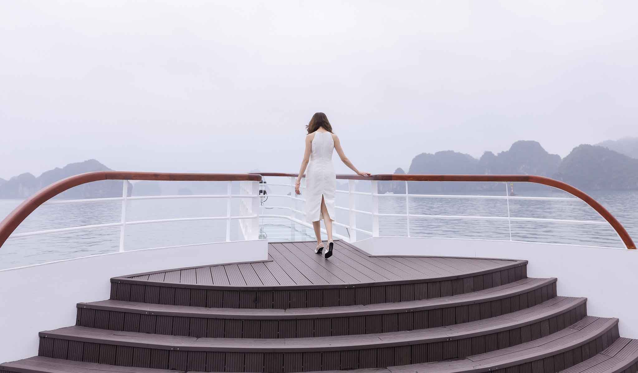 Ambassador Signature Cruise - Lan Ha Bay & Cat Ba