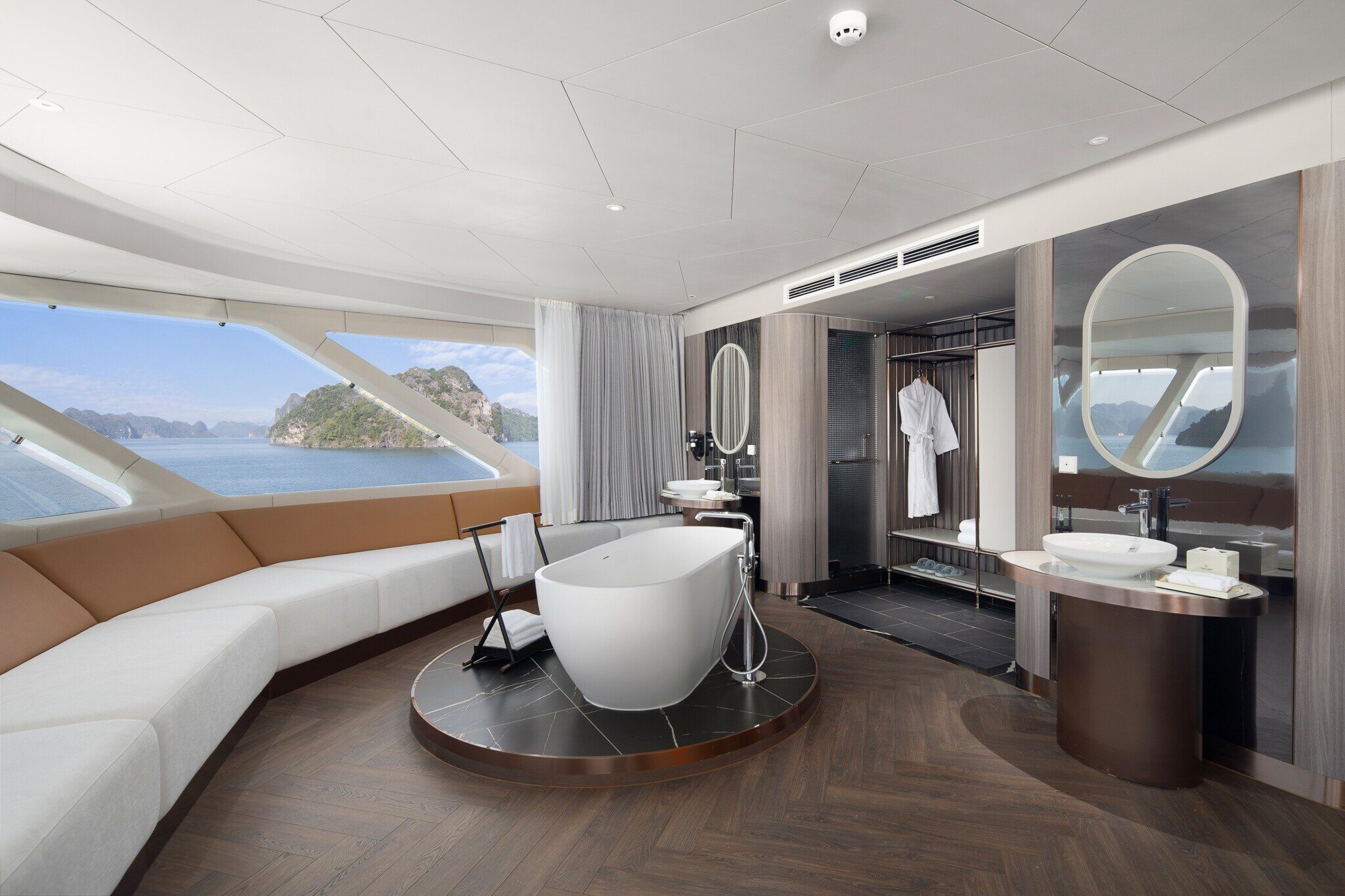 Grand Pioneers I Luxury Cruise: Ha Long Bay