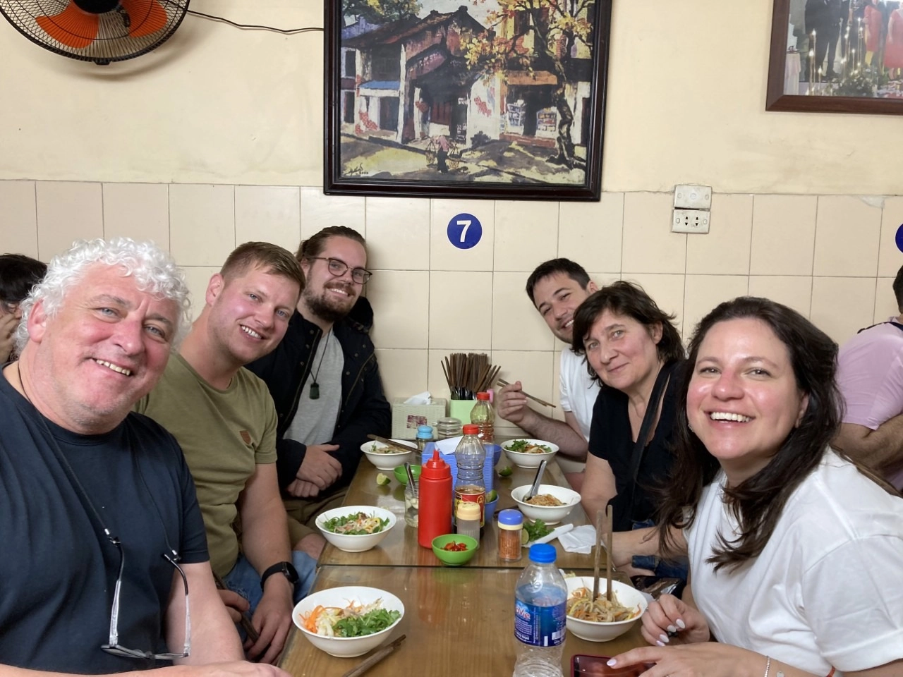 Vietnam Express Tour-hanoi-food-tour-02