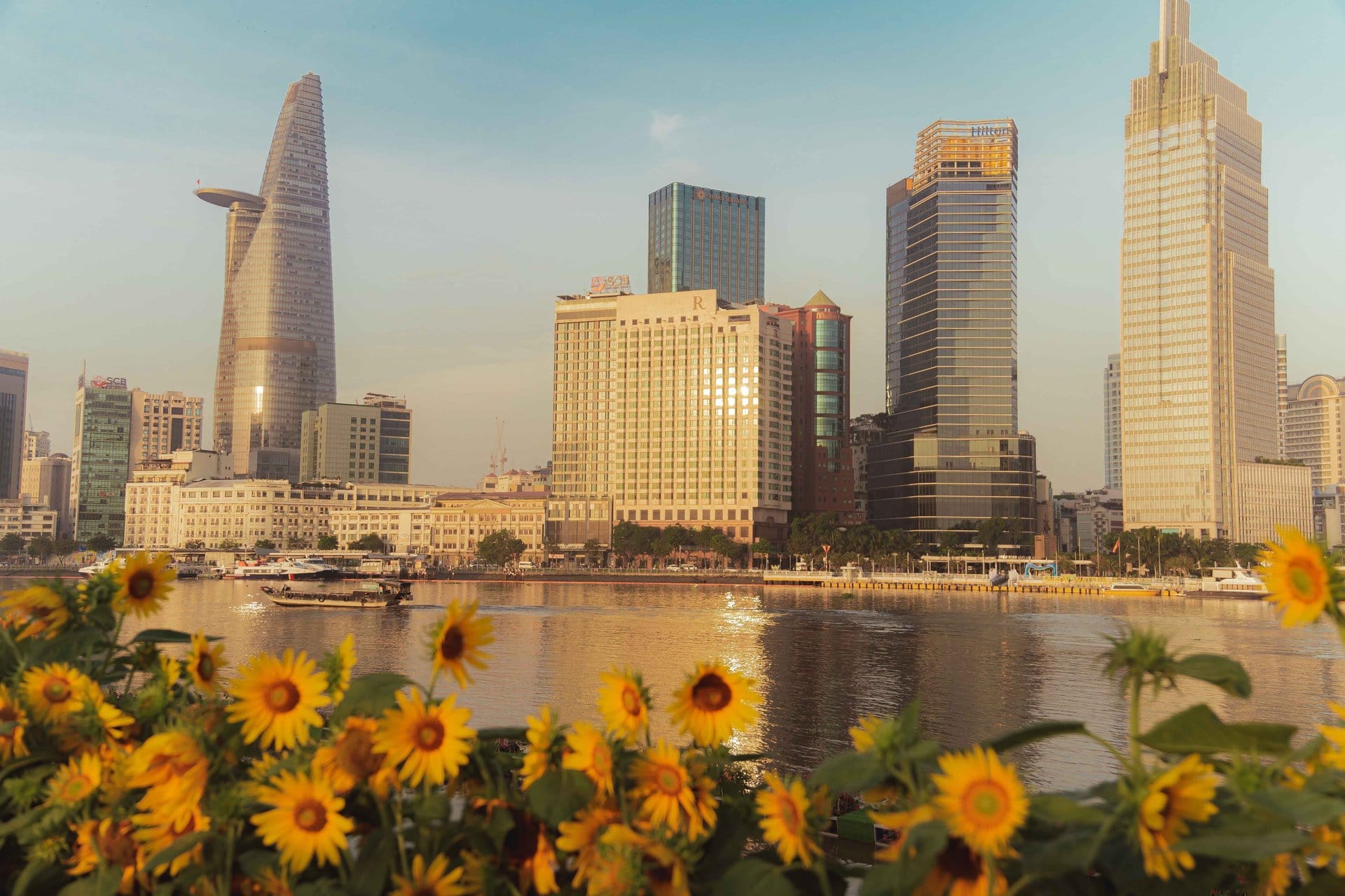 North to South Vietnam - 6 Days