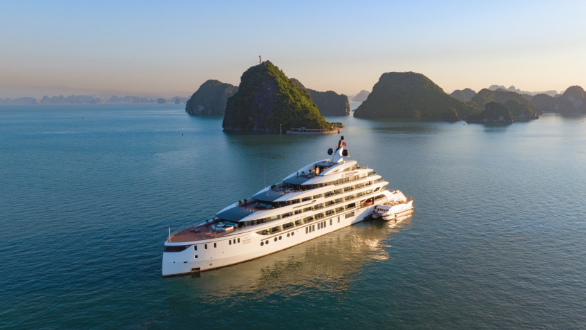 Grand Pioneers I Luxury Cruise: Ha Long Bay
