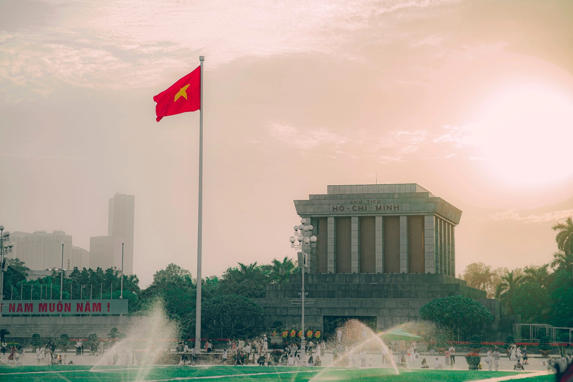 Ha Noi Travel Guide - Vietnam's Ancient Capital